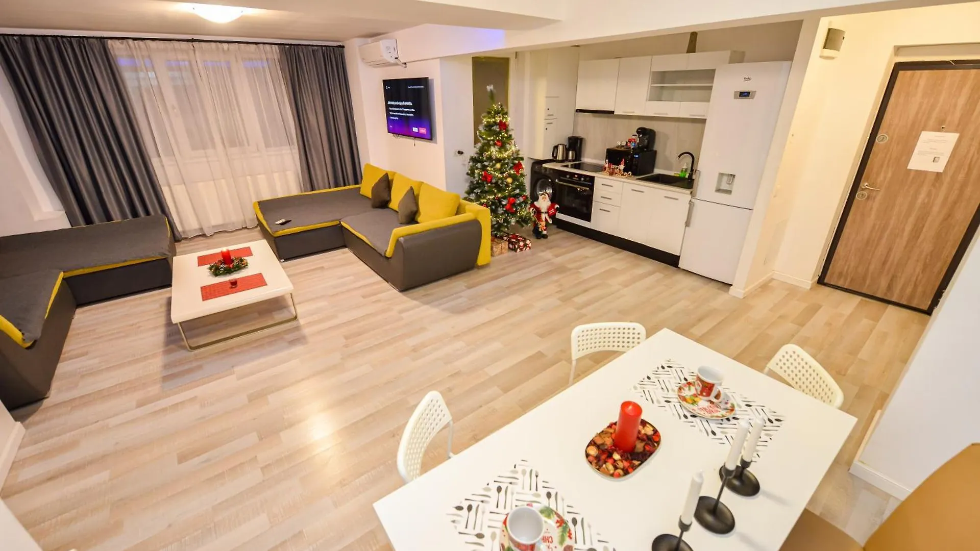 Adam And Eve Luxury Apartments - Shabbat Friendly Bucarest Romania