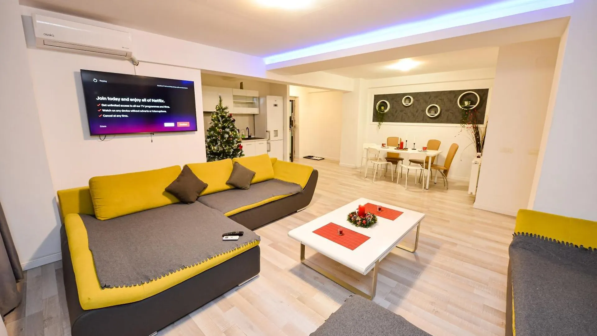 Adam And Eve Luxury Apartments - Shabbat Friendly Bucarest Romania