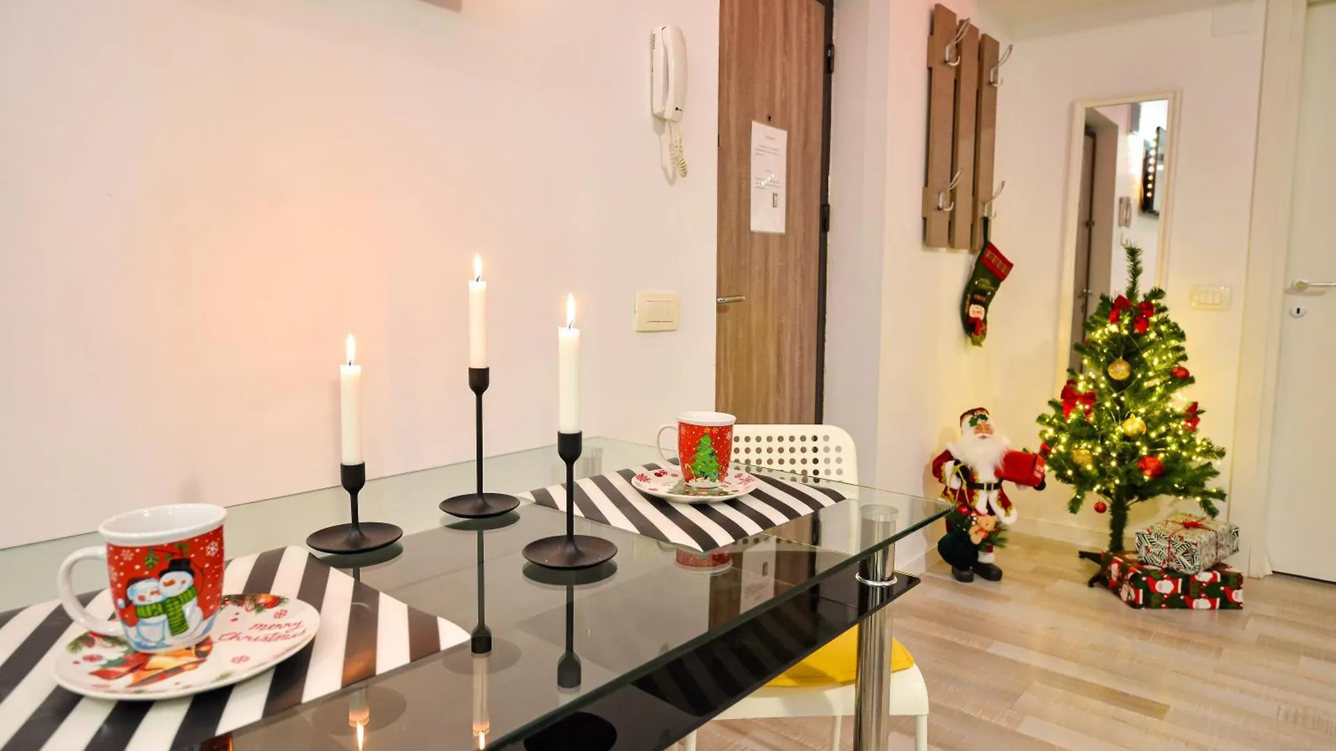 Adam And Eve Luxury Apartments - Shabbat Friendly Bucarest