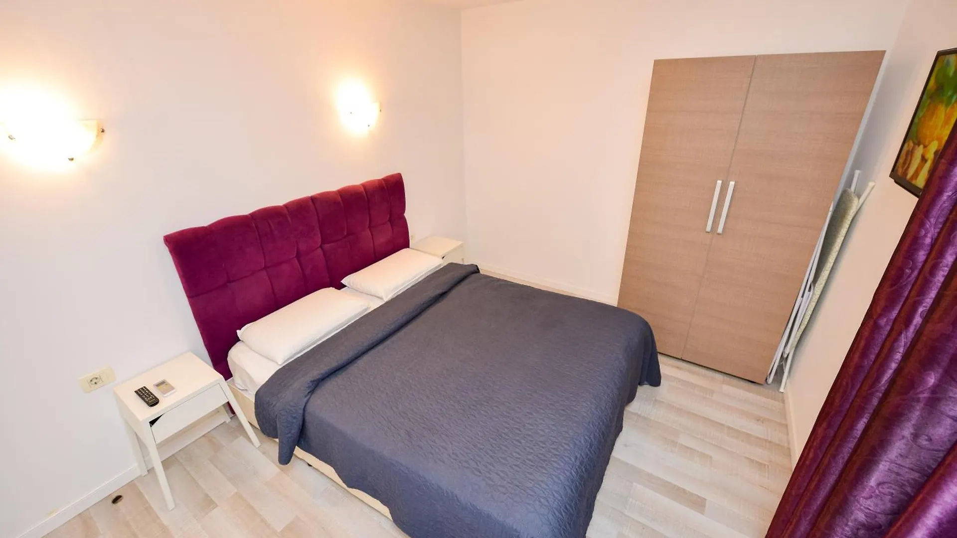 Adam And Eve Luxury Apartments - Shabbat Friendly Bucarest