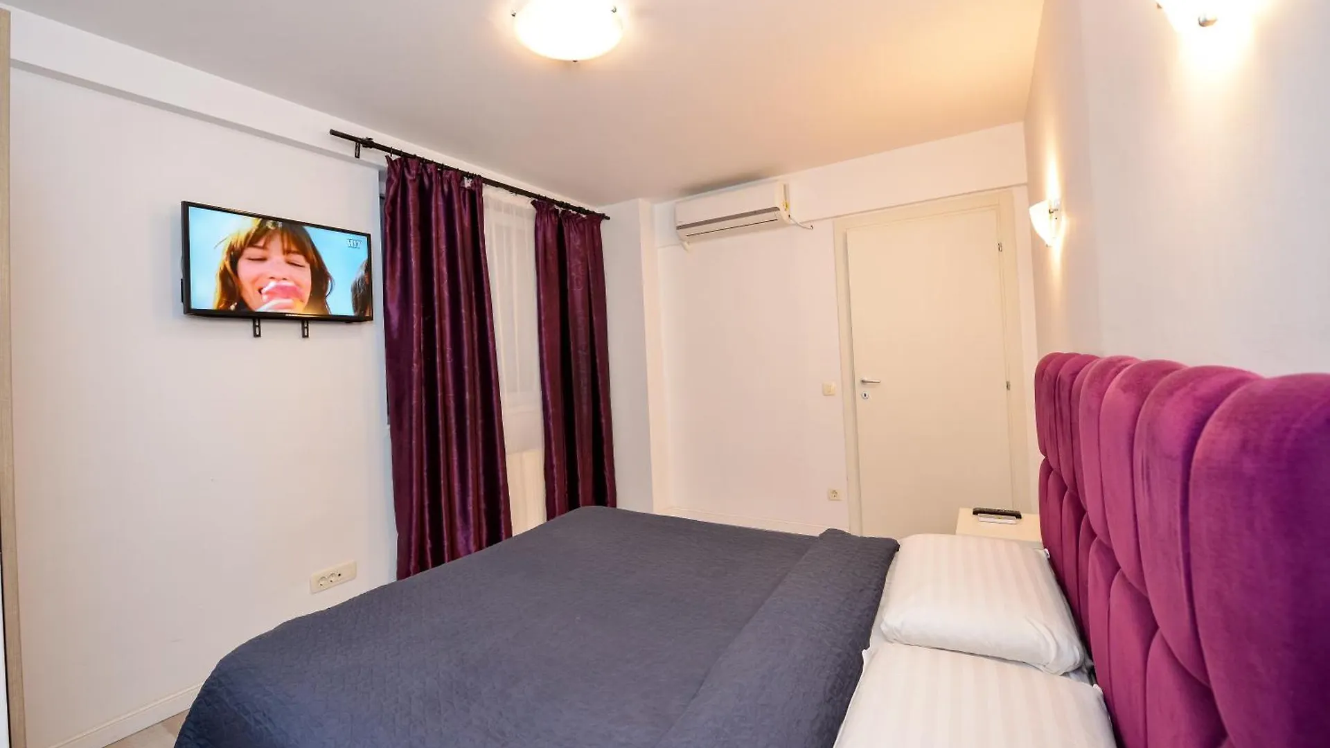 Adam And Eve Luxury Apartments - Shabbat Friendly Bucarest