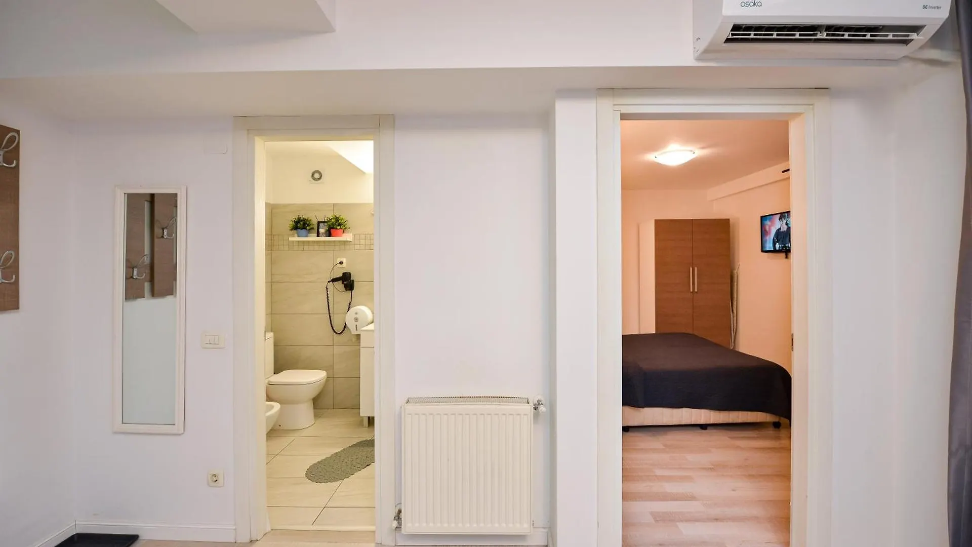 Adam And Eve Luxury Apartments - Shabbat Friendly Bucarest 0*,