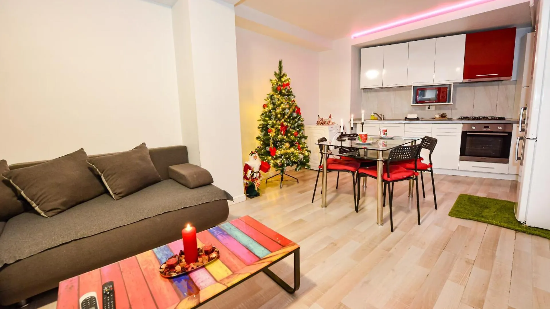 Adam And Eve Luxury Apartments - Shabbat Friendly Bucareste