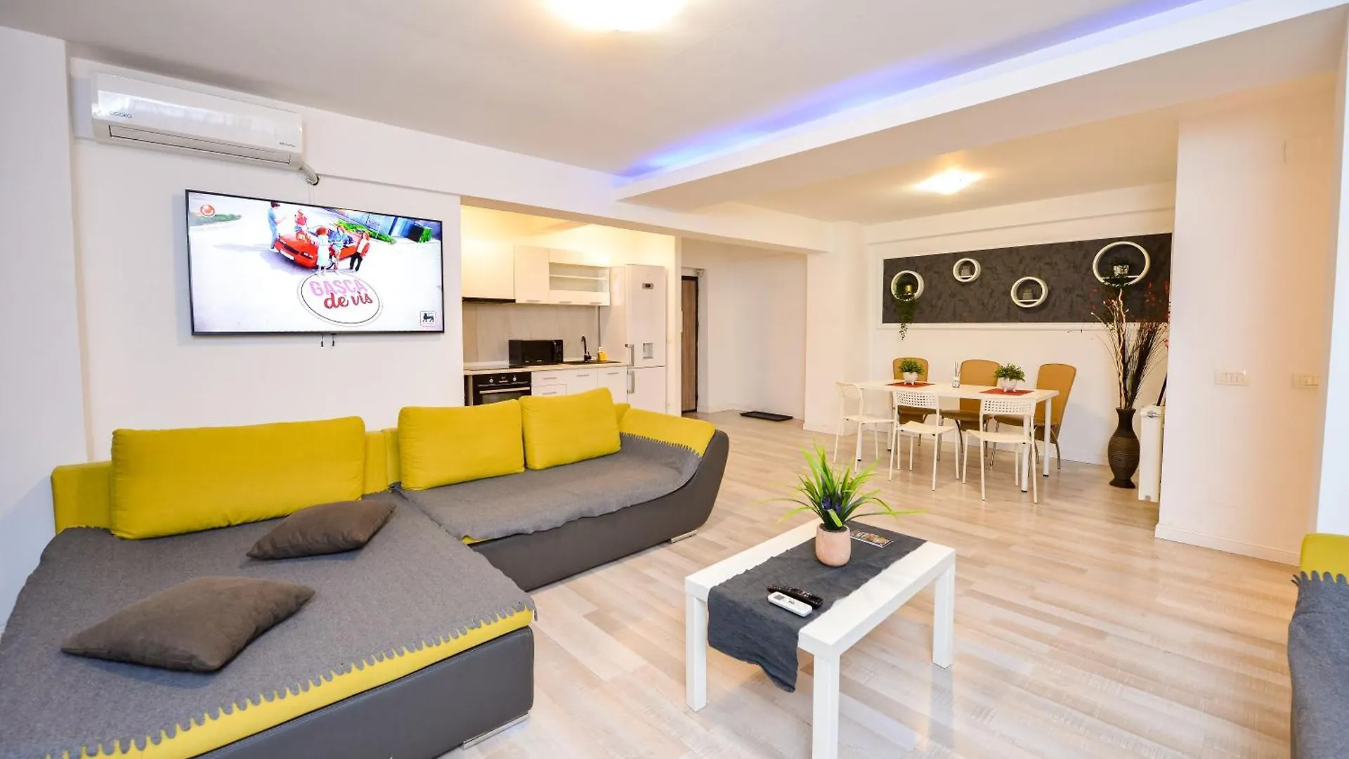 Adam And Eve Luxury Apartments - Shabbat Friendly Bucareste Roménia