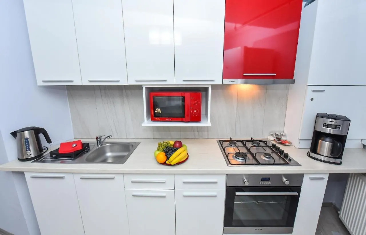 Adam And Eve Luxury Apartments - Shabbat Friendly Bükreş 0*,  Romanya