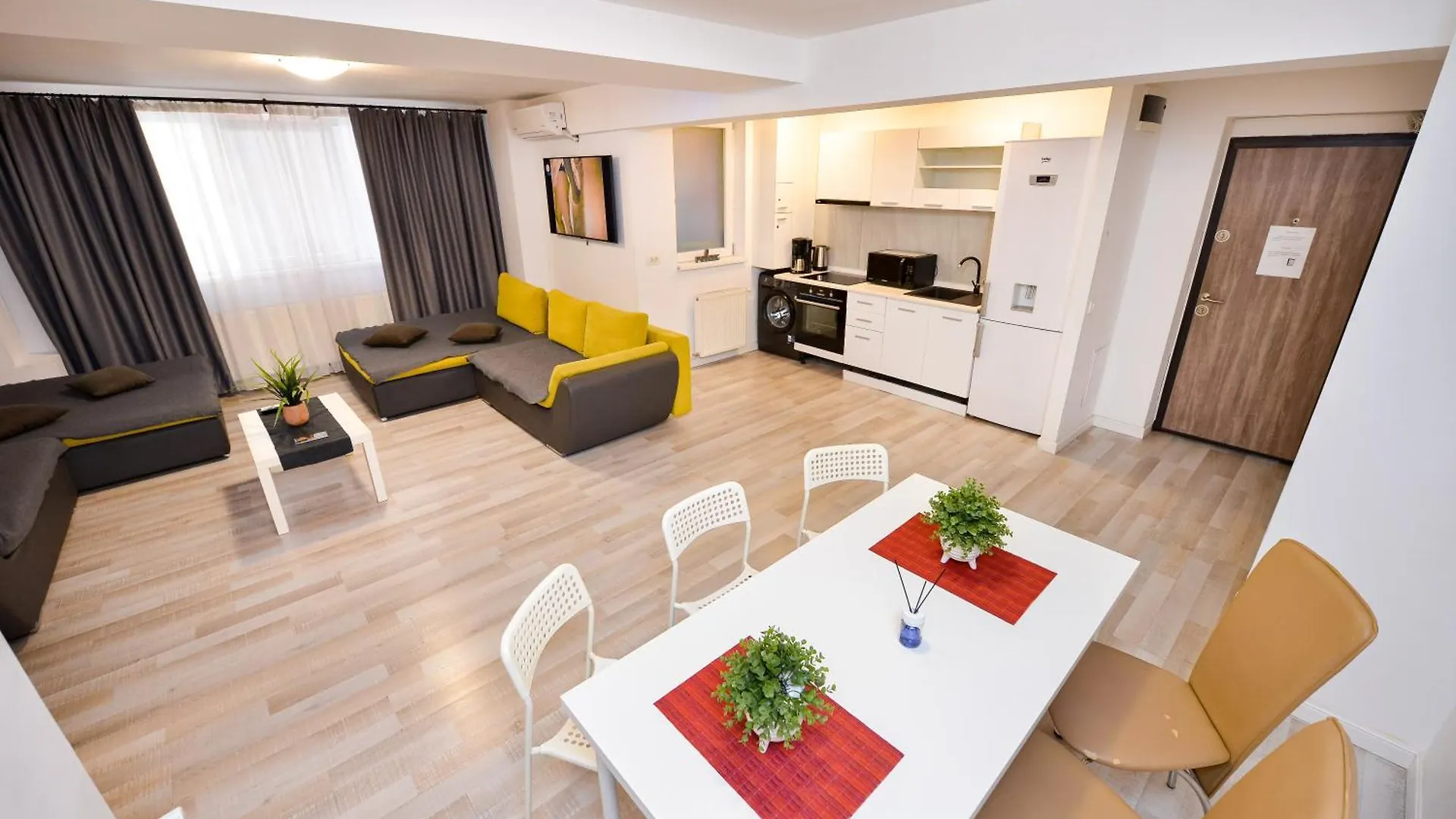 Adam And Eve Luxury Apartments - Shabbat Friendly Bükreş